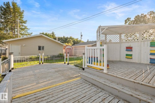 9719 65 Avenue Nw, Edmonton, AB 