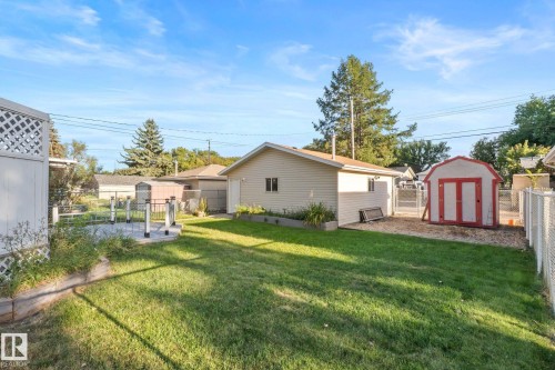 9719 65 Avenue Nw, Edmonton, AB 