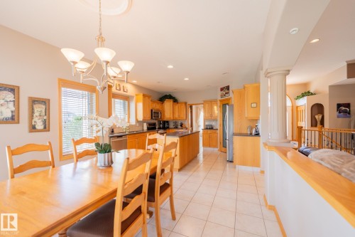 7707 166 Avenue Nw, Edmonton, AB 