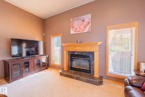 7707 166 Avenue Nw, Edmonton, AB 