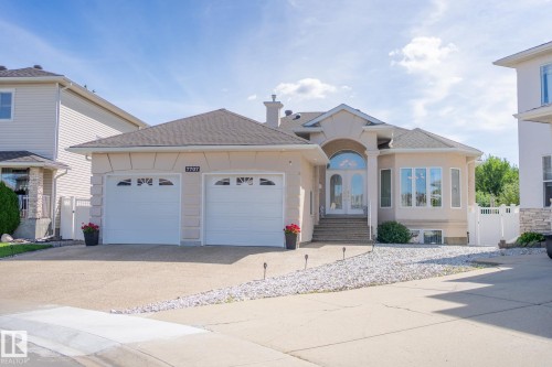 7707 166 Avenue Nw, Edmonton, AB 