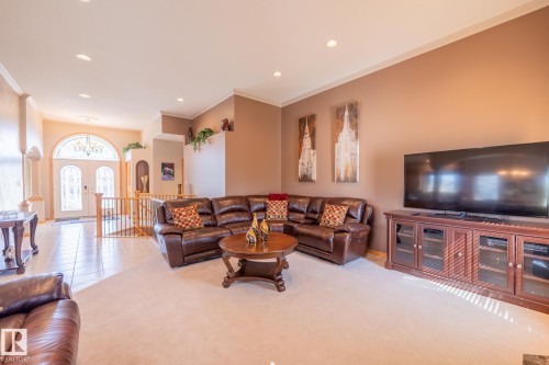 7707 166 Avenue Nw, Edmonton, AB 
