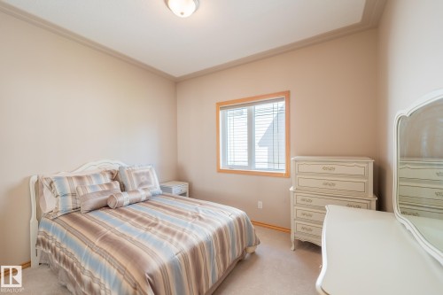 7707 166 Avenue Nw, Edmonton, AB 