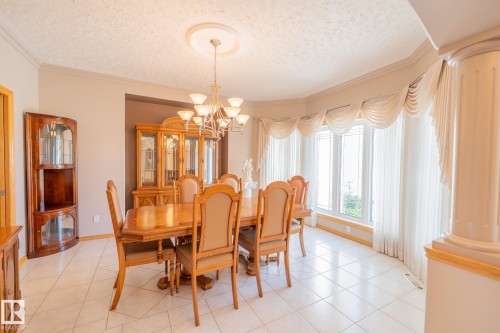 7707 166 Avenue Nw, Edmonton, AB 