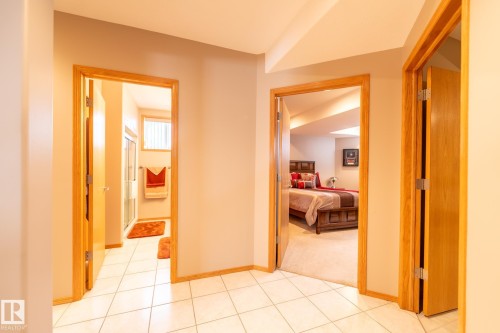 7707 166 Avenue Nw, Edmonton, AB 
