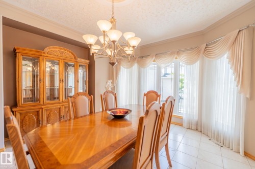 7707 166 Avenue Nw, Edmonton, AB 