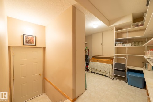 7707 166 Avenue Nw, Edmonton, AB 