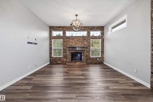 4044 Crowsnest Crescent, Sherwood Park, AB - Indoor With Fireplace