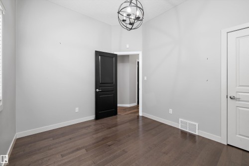 4044 Crowsnest Crescent, Sherwood Park, AB - Indoor Photo Showing Other Room