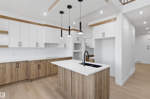 798 Bank Drive, Leduc, AB 