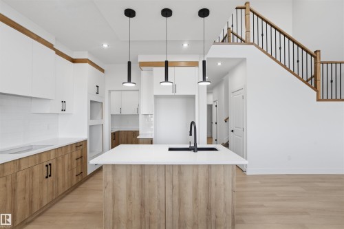 798 Bank Drive, Leduc, AB 