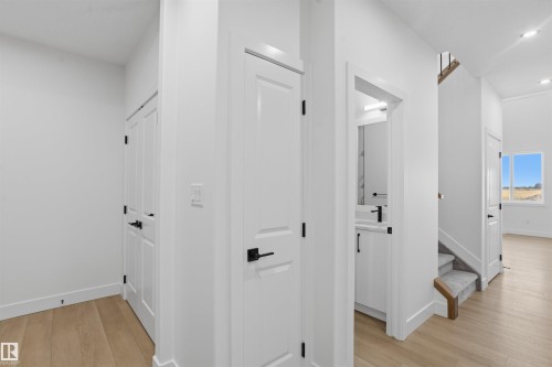 798 Bank Drive, Leduc, AB 