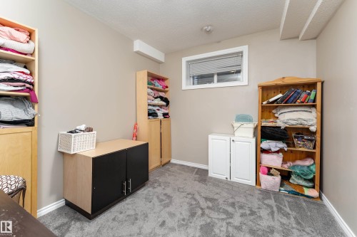 16613 58A Street Nw, Edmonton, AB 