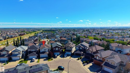 16613 58A Street Nw, Edmonton, AB 