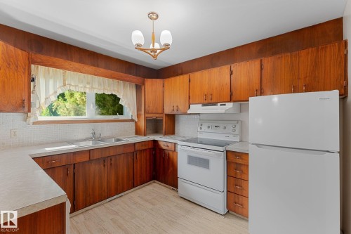 5020 53 Avenue, Onoway, AB 