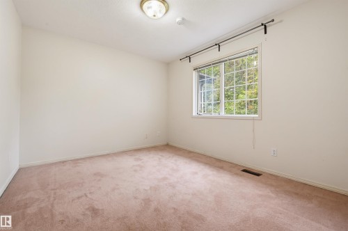 11107 University Avenue Nw, Edmonton, AB 