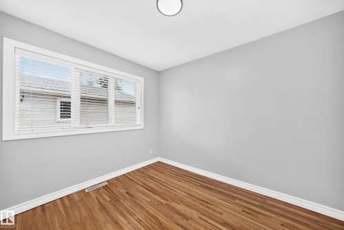 7307 76 Street Nw, Edmonton, AB 