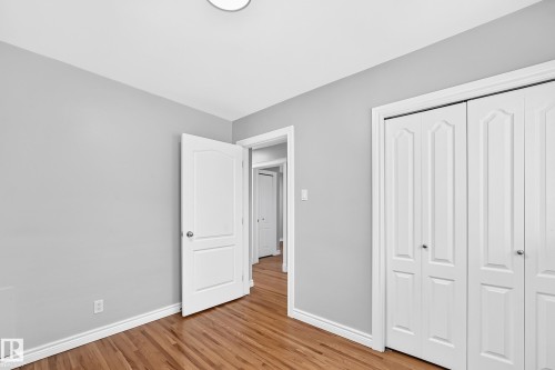 7307 76 Street Nw, Edmonton, AB 