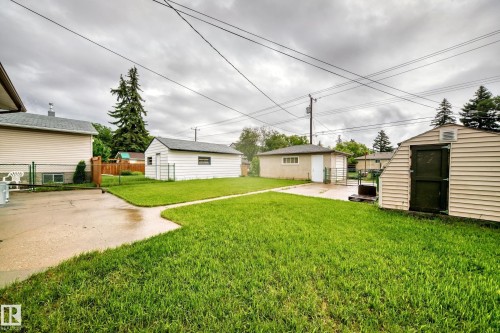 7307 76 Street Nw, Edmonton, AB 