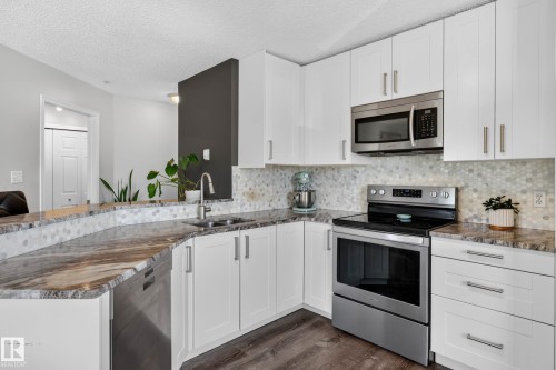 #204 11104 109 Av Nw, Edmonton, AB 