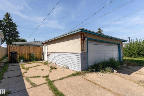13435 101 Street Nw, Edmonton, AB 
