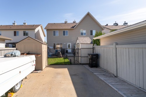 5632 203 Street Nw, Edmonton, AB 