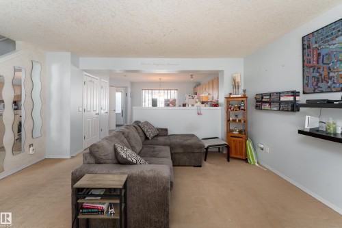 5632 203 Street Nw, Edmonton, AB 