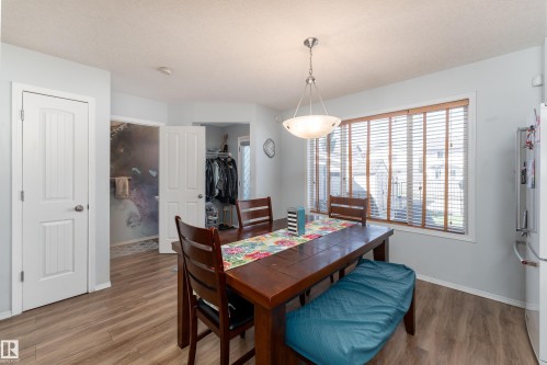 5632 203 Street Nw, Edmonton, AB 