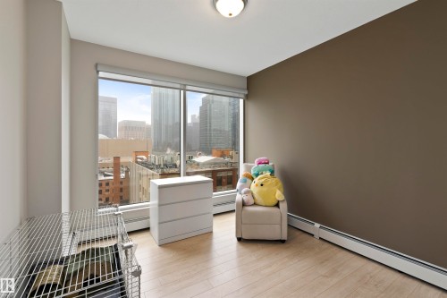 #905 10226 104 St Nw, Edmonton, AB 