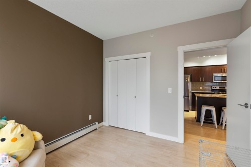 #905 10226 104 St Nw, Edmonton, AB 