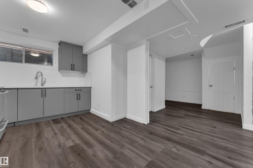 642 Adams Way Sw, Edmonton, AB 