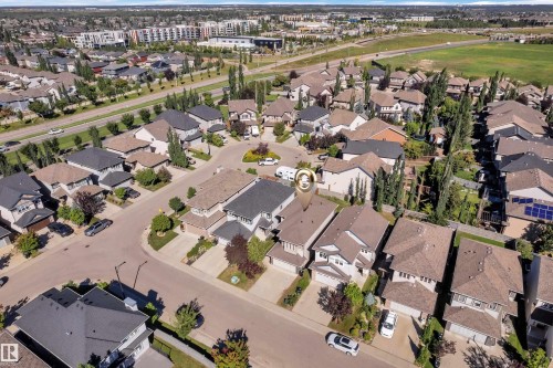 642 Adams Way Sw, Edmonton, AB 