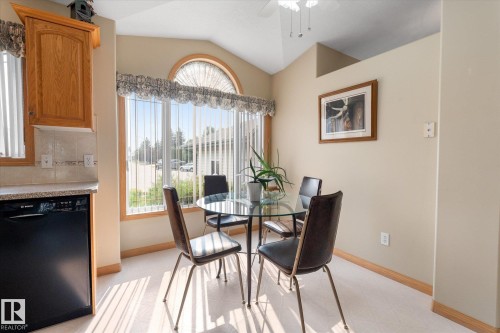 16 Simonette Crescent, Devon, AB - Indoor Photo Showing Dining Room