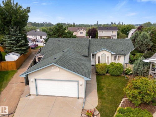 16 Simonette Crescent, Devon, AB - Outdoor