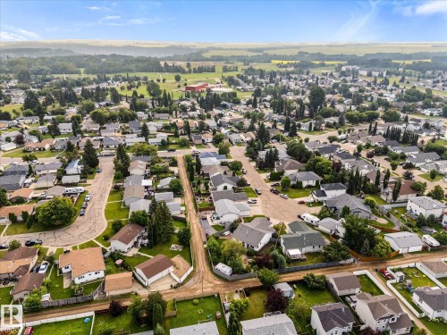 16 Simonette Crescent, Devon, AB - Outdoor With View
