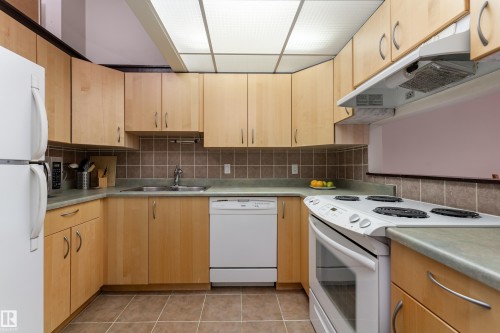 11120 83 Avenue Nw, Edmonton, AB 
