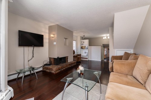 11120 83 Avenue Nw, Edmonton, AB 