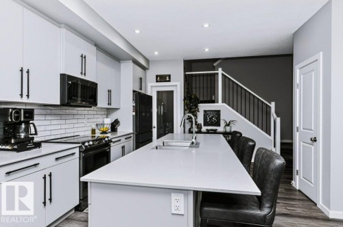 7132 182 Avenue Nw, Edmonton, AB 