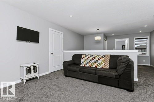 7132 182 Avenue Nw, Edmonton, AB 