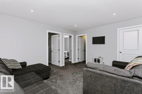 7132 182 Avenue Nw, Edmonton, AB 