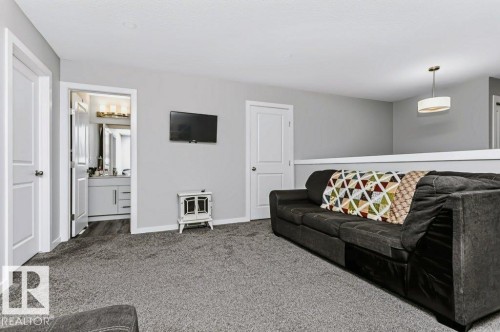 7132 182 Avenue Nw, Edmonton, AB 