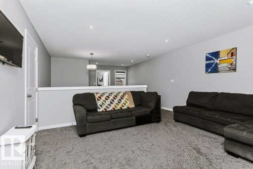 7132 182 Avenue Nw, Edmonton, AB 