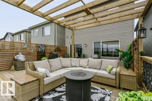 7132 182 Avenue Nw, Edmonton, AB 