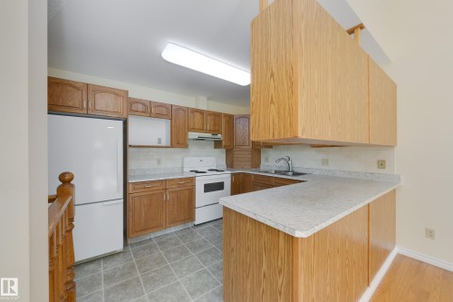 #6 9704 165 St Nw, Edmonton, AB 