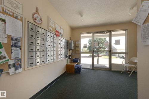 #6 9704 165 St Nw, Edmonton, AB 