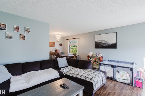 15256 122 Street Nw, Edmonton, AB 
