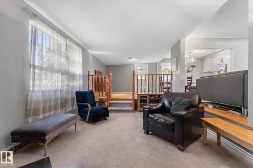 6054 107A Street Nw, Edmonton, AB 