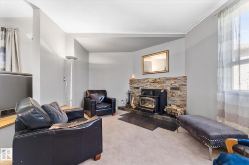 6054 107A Street Nw, Edmonton, AB 