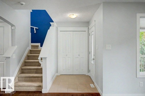 5214 Admiral Walter Hose Street Nw, Edmonton, AB 