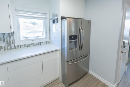 12380 132 Street Nw, Edmonton, AB 